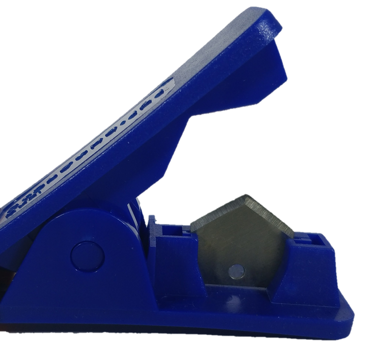 Blue Air Hose Cutter